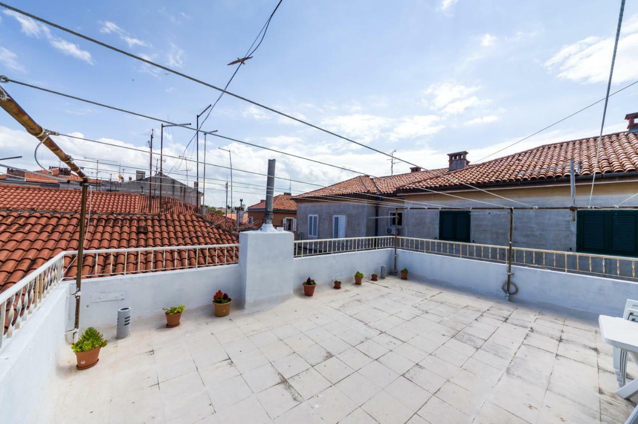 Apartman Lara Appartement Zadar Buitenkant foto