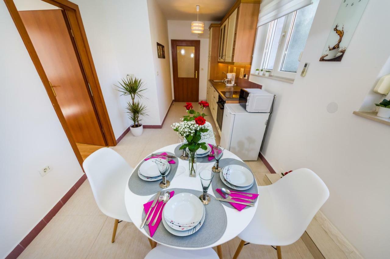 Apartman Lara Appartement Zadar Buitenkant foto