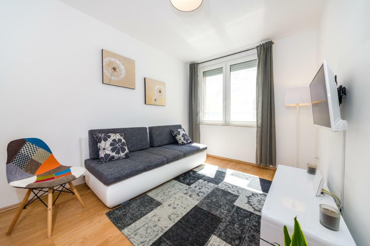 Apartman Lara Appartement Zadar Buitenkant foto